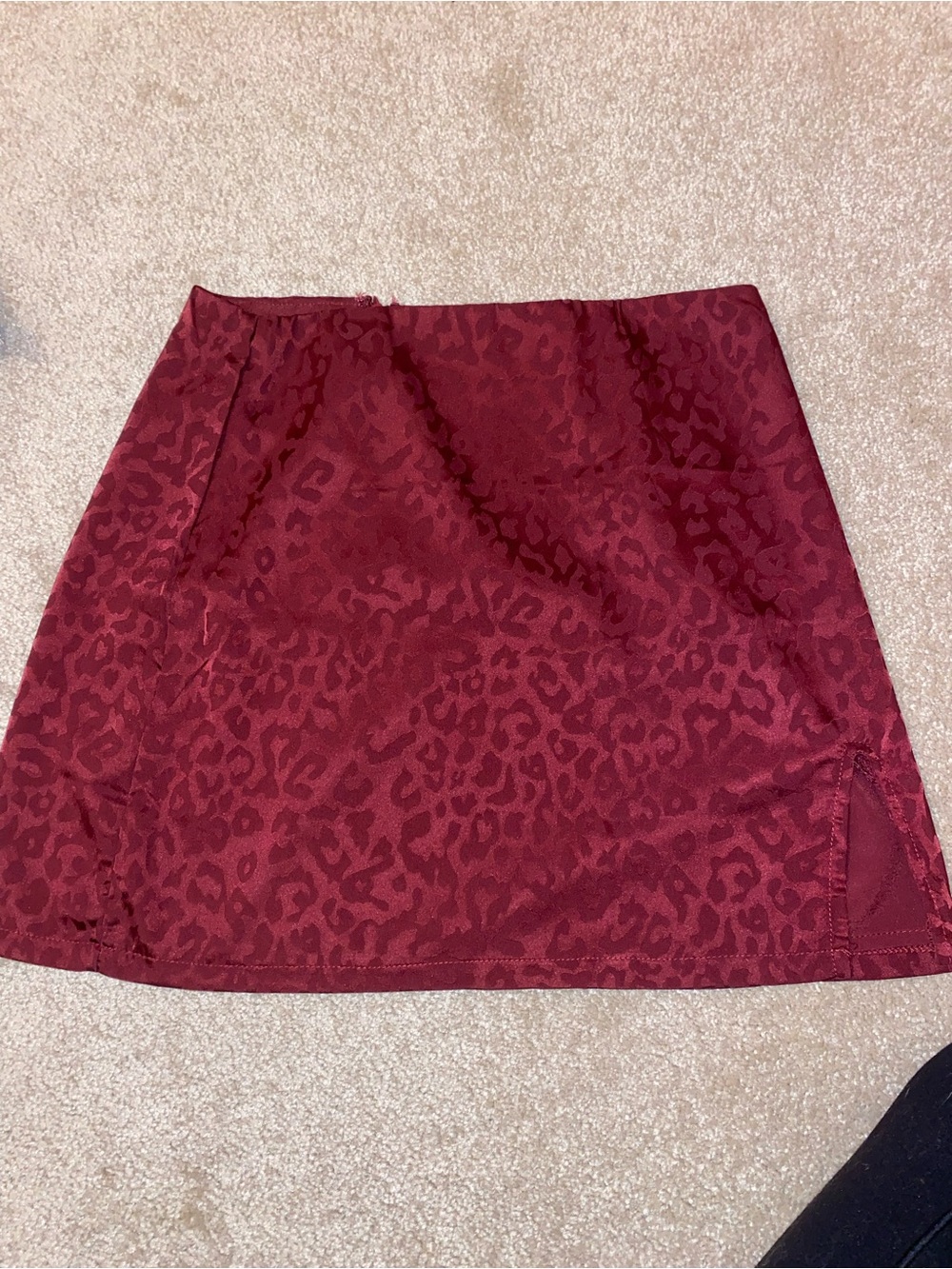 Forever 21 Burgundy Leopard Jacquard Mini Skirt